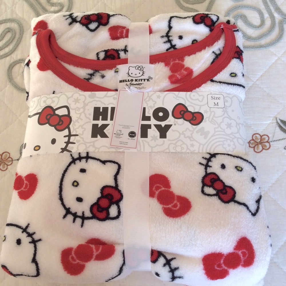 Hello kitty pajamas